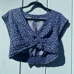 Free people cropped top; size M